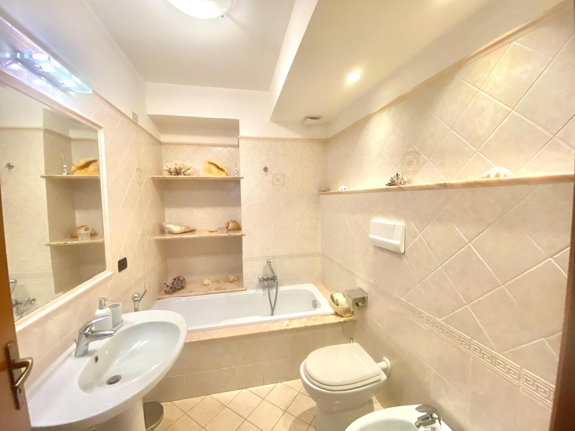 Bellavista Apartments Таормина Экстерьер фото